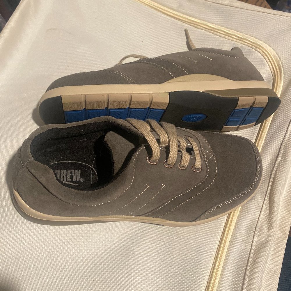 DREW Columbia orthopedic sneaker, Women's size 8, NWOt